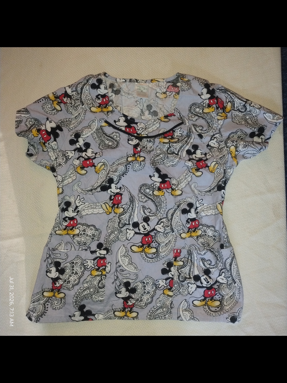 Vintage Disney Mickey Mouse Size M Scrubs